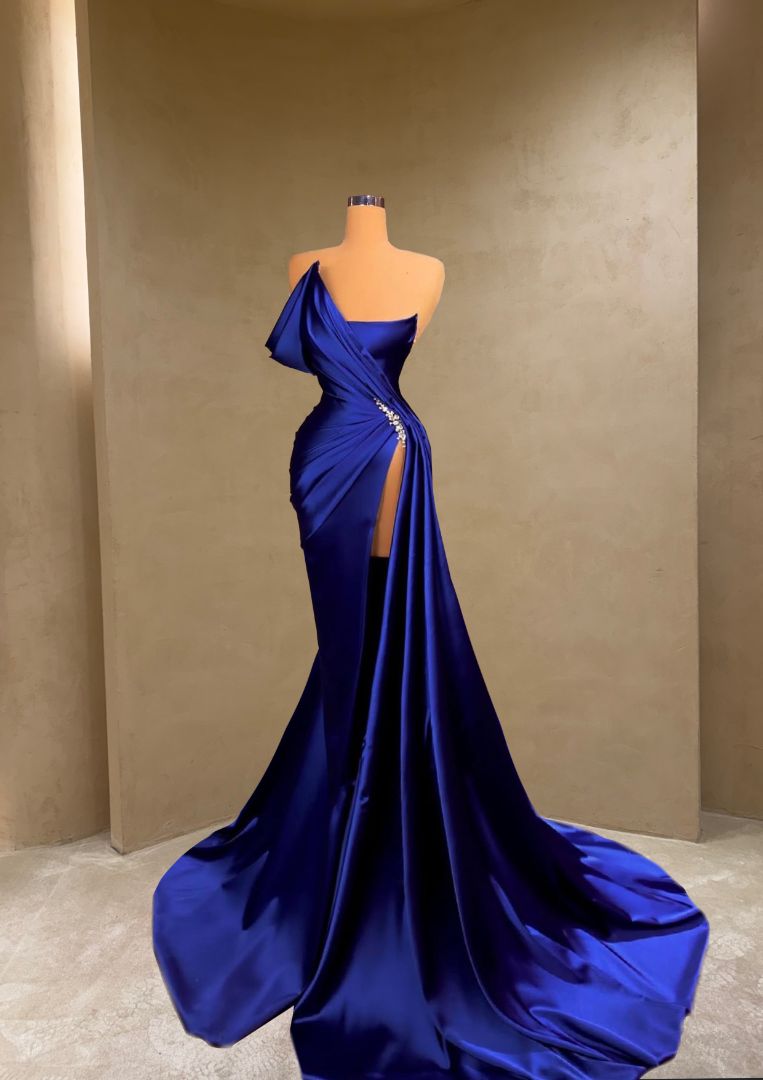Sapphire Blue Satin Off-Shoulder Gown with Train VALDRIN SAHITI Sapphire Blue Satin Off-Shoulder Gown with Train VALDRIN SAHITI