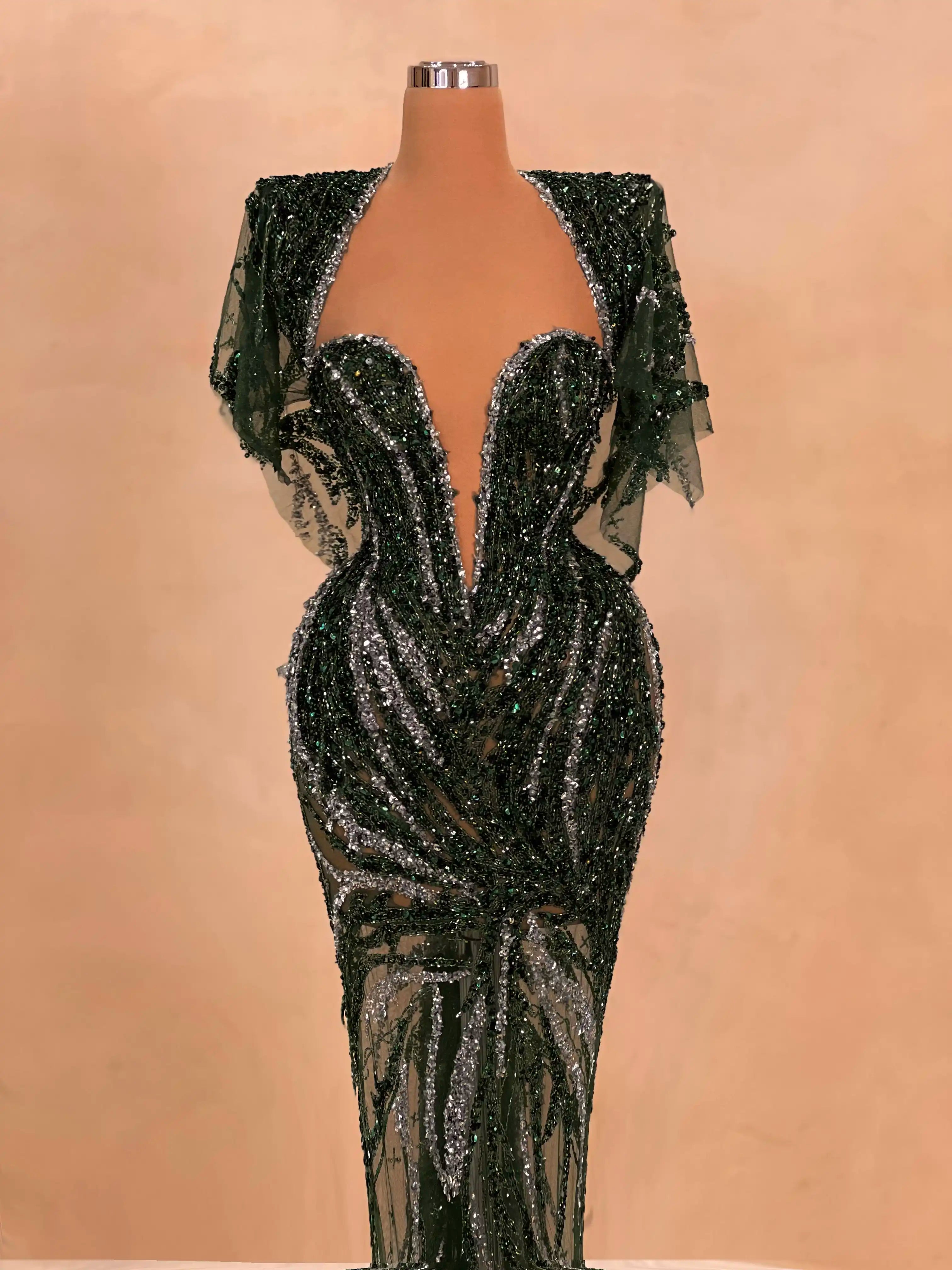 Emerald Structured Couture Gown VALDRIN SAHITI Emerald Structured Couture Gown VALDRIN SAHITI