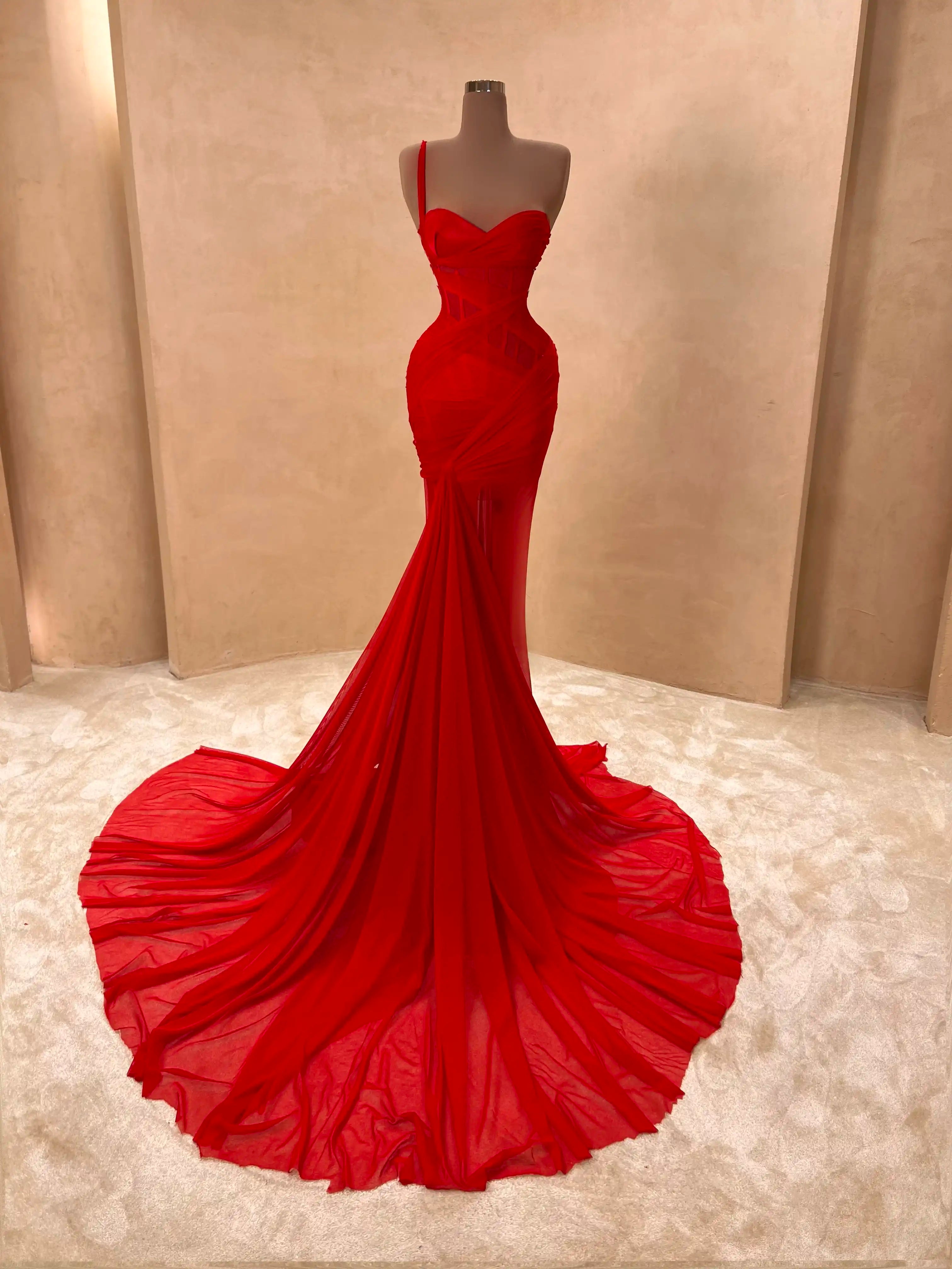 Red Sculpted Mermaid Evening Gown VALDRIN SAHITI Red Sculpted Mermaid Evening Gown VALDRIN SAHITI