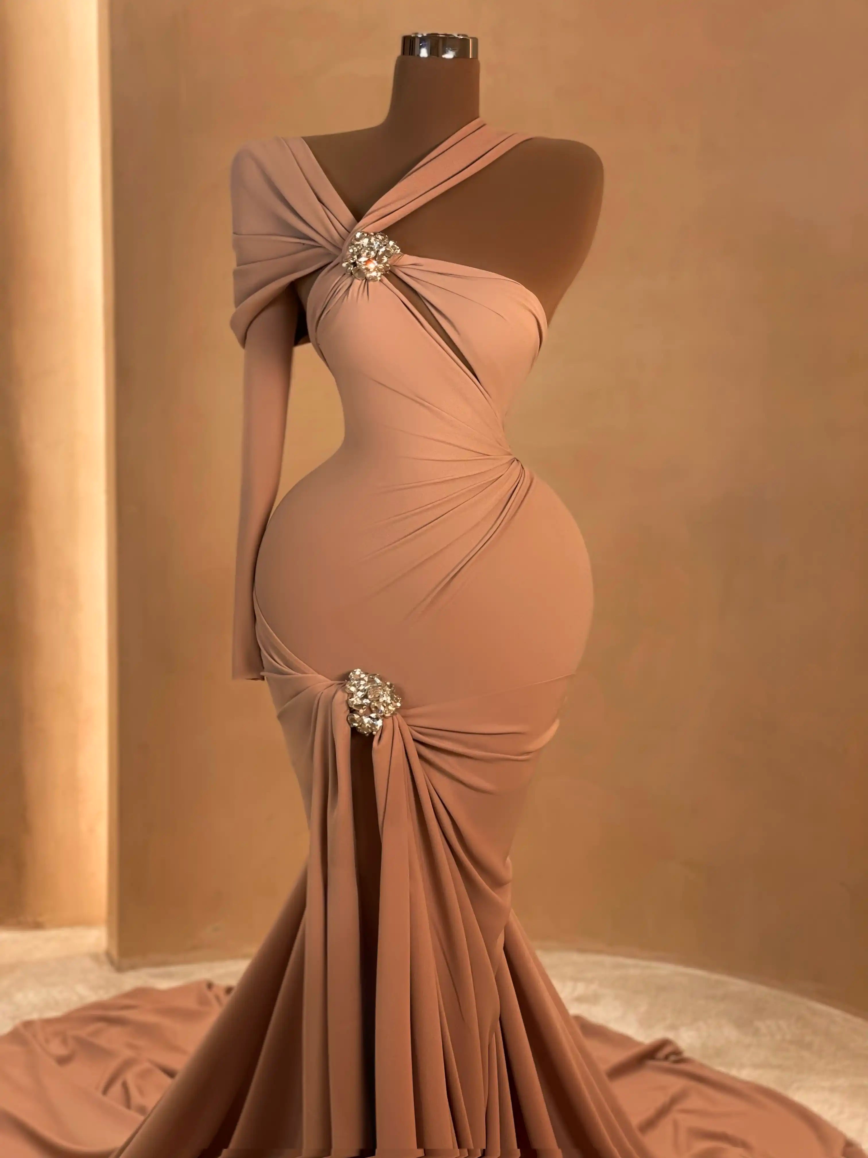 brooch ruched asymmetric dress Mauve Purple One Shoulder Dress Women's Mini Bodycon Cocktail Gold Brooch Decor Asymmetric Neck Ruched Fishtail Skirt Slim Fit Knitted Fabr,Petite M
