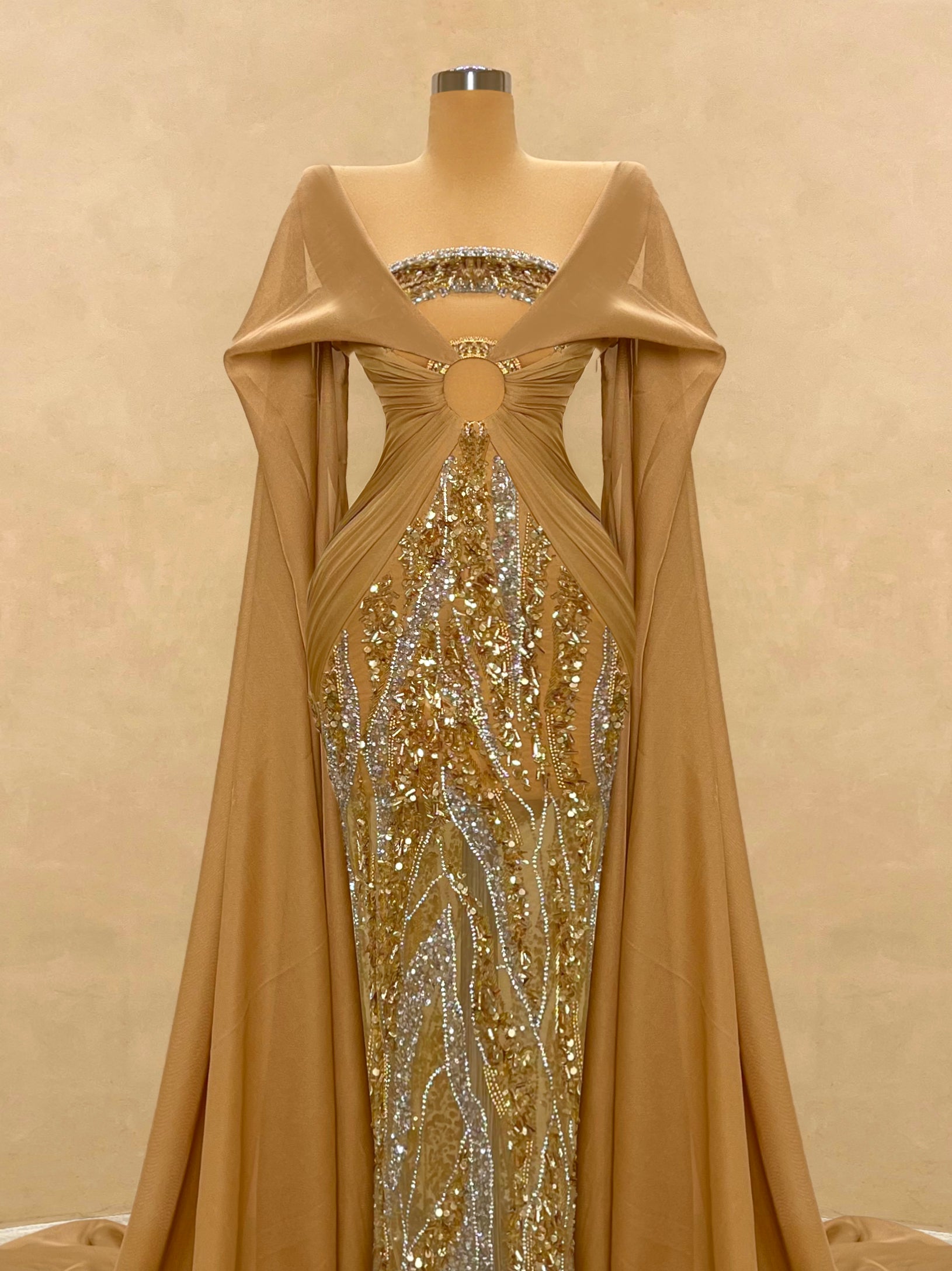 Golden Hand-Beaded Halter Evening Gown with Cape | Valdrin Sahiti VALDRIN SAHITI Golden Hand-Beaded Halter Evening Gown with Cape | Valdrin Sahiti VALDRIN SAHITI