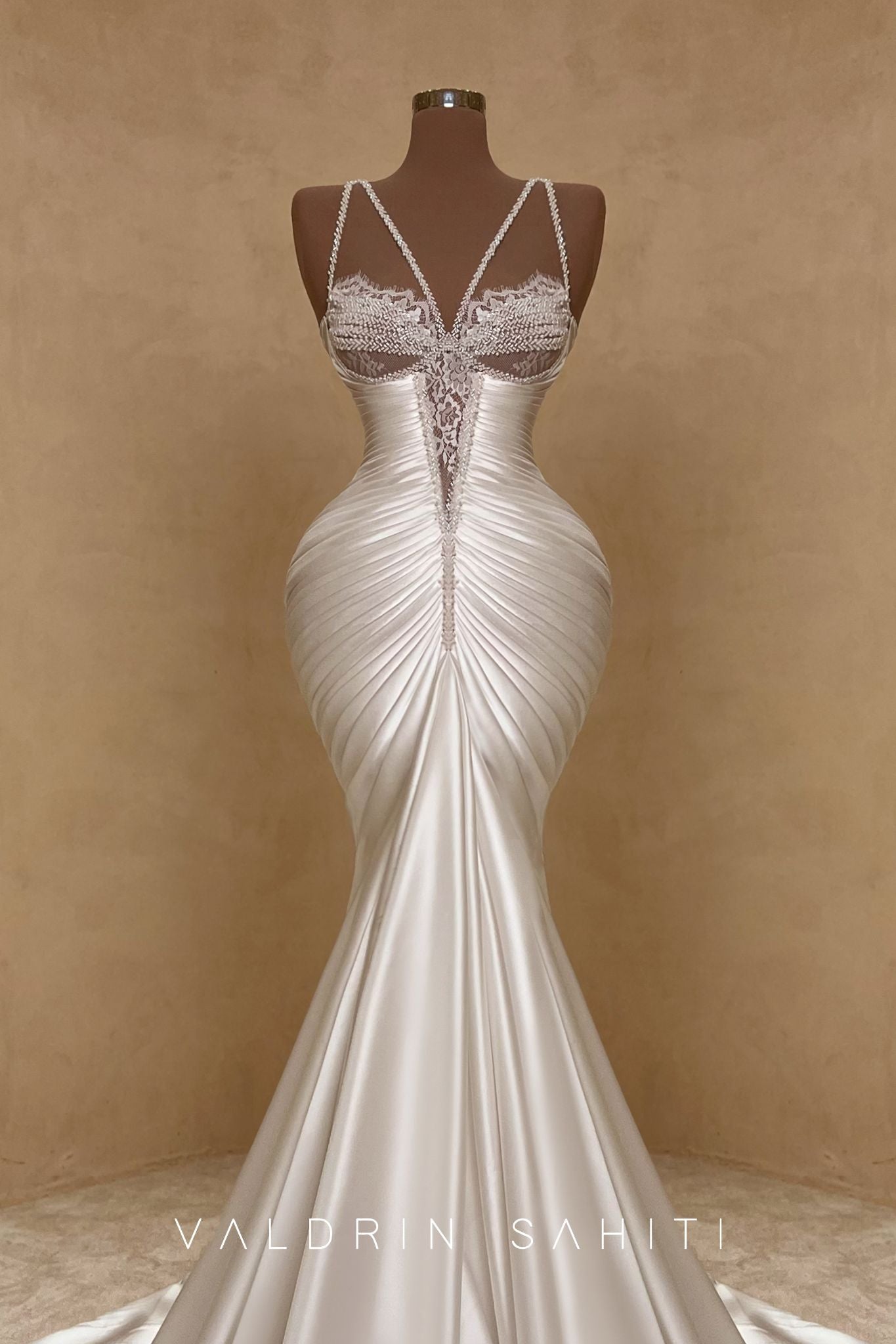 Lace and Satin Bridal Gown with Overskirt | Valdrin Sahiti – VALDRIN SAHITI Lace and Satin Bridal Gown with Overskirt | Valdrin Sahiti – VALDRIN SAHITI