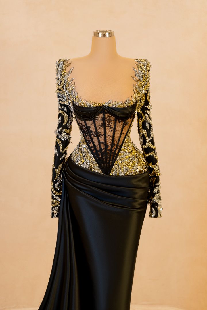 Black & Gold Embroidered Corset Gown with Cape VALDRIN SAHITI Black & Gold Embroidered Corset Gown with Cape VALDRIN SAHITI