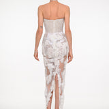 Look 24 - Dubai Ice