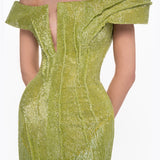 LOOK 33 - MADAME TOXIC