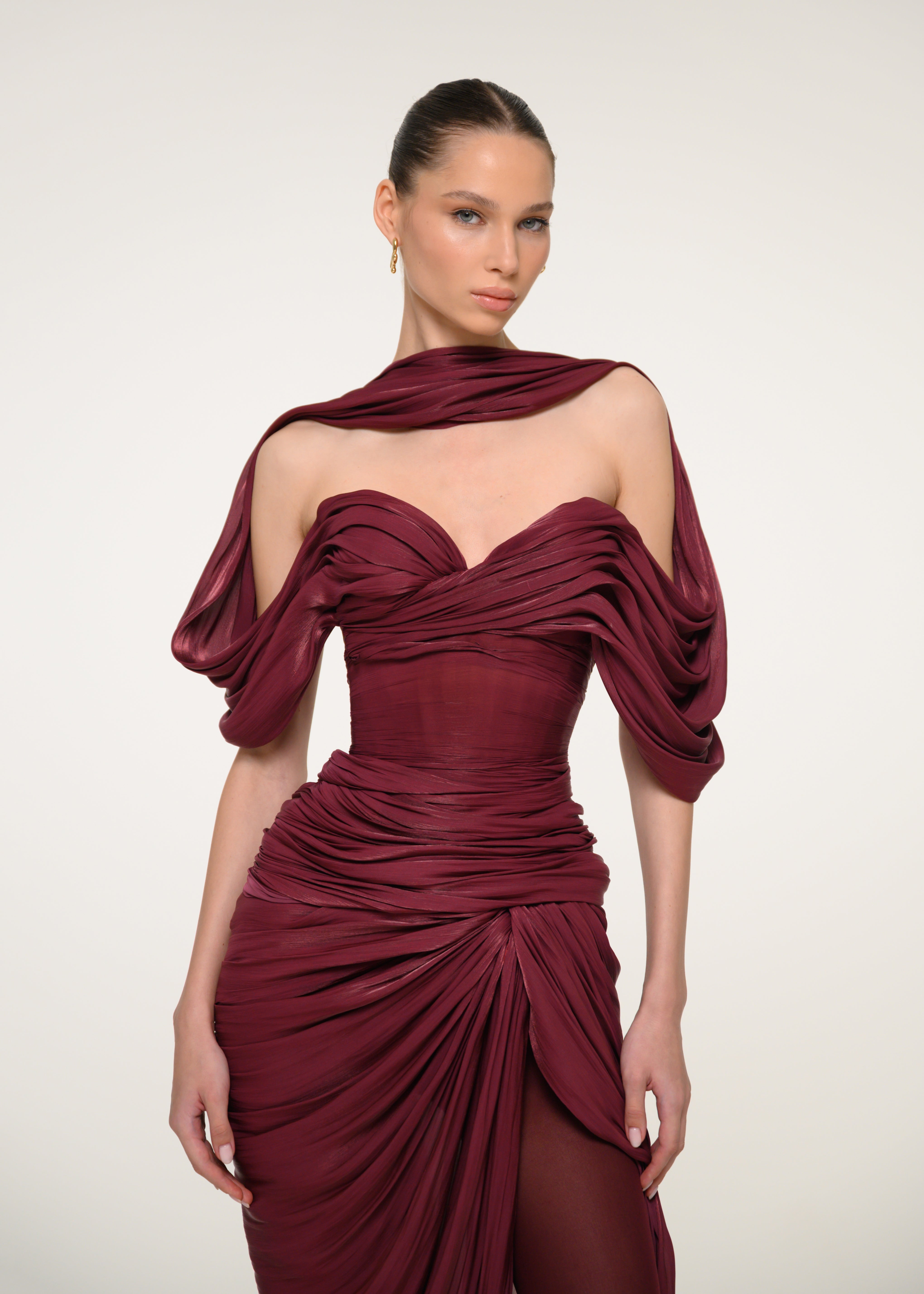 burgundy taffeta dress Burgundy Dress with Open Back – VALDRIN SAHITI