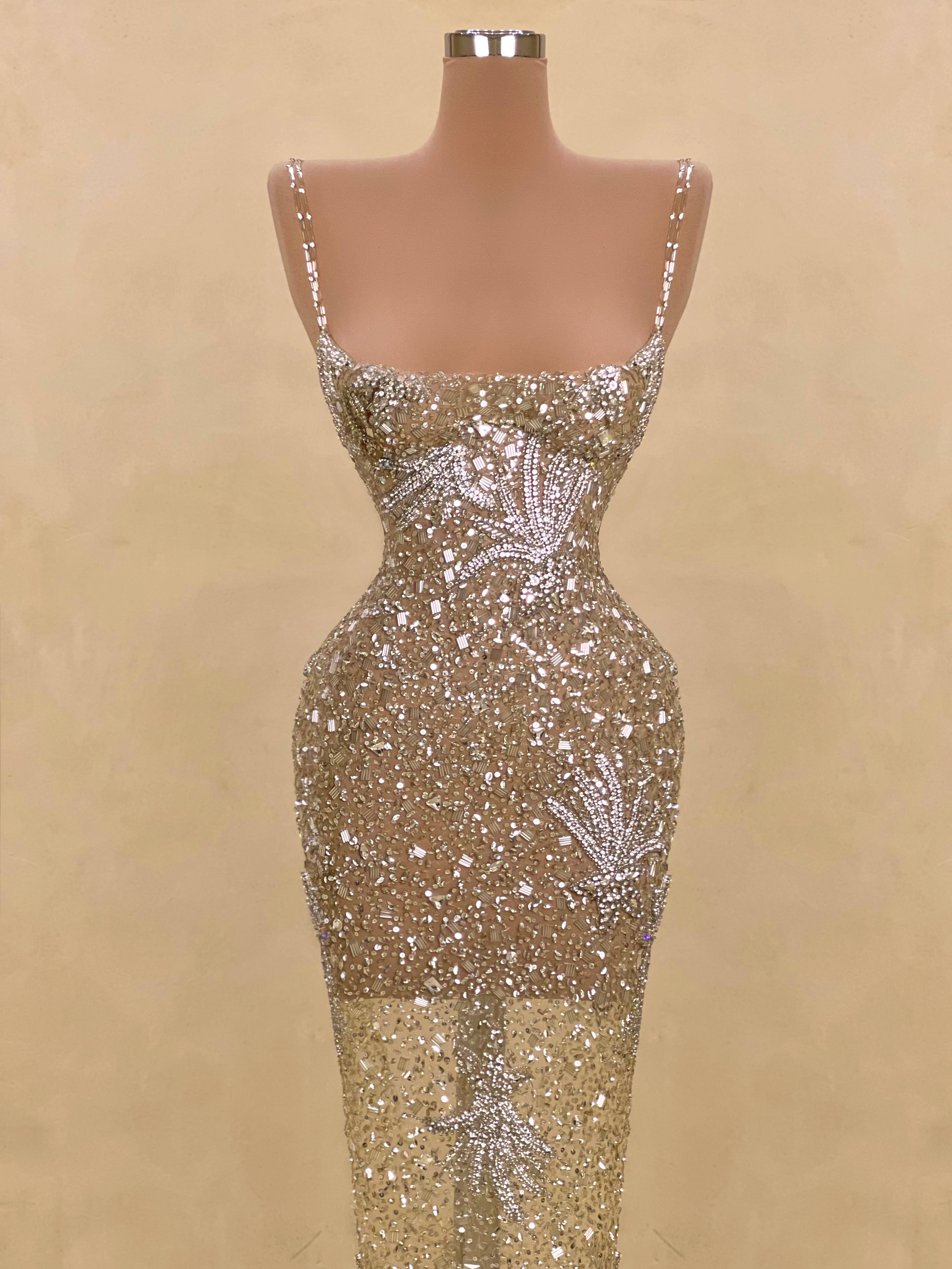 Gold Crystal Embellished Evening Dress | Glamorous Formal Gown VALDRIN SAHITI Gold Crystal Embellished Evening Dress | Glamorous Formal Gown VALDRIN SAHITI